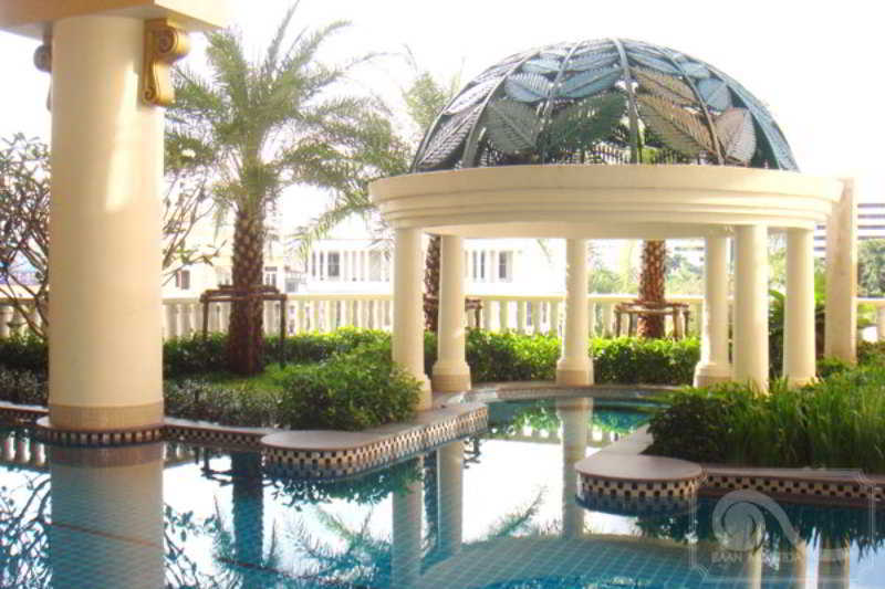 Marriott Executive Apartments Bangkok, Sukhumvit 101 Kültér fotó